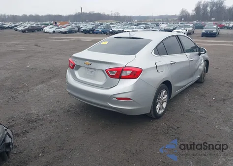 2019 Chevrolet Cruze Lt из США, поврежденный, VIN 1G1BE5SM4K7145102